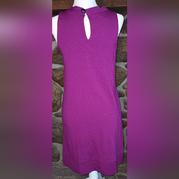 Hope Collection women's medium sleeveless dress - Picture 2 of 5